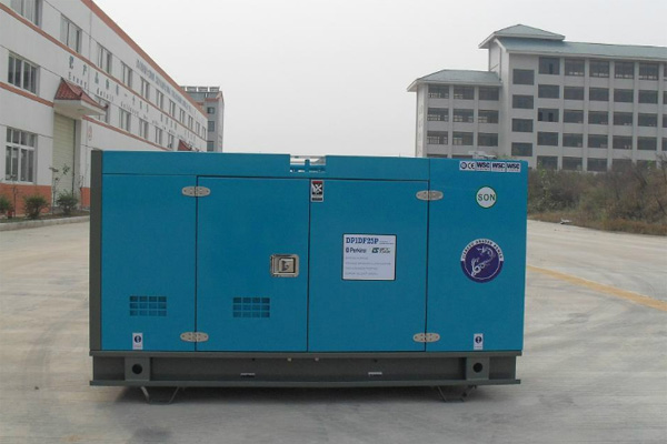 云龙发电机租赁如何正确安装空气滤清器？