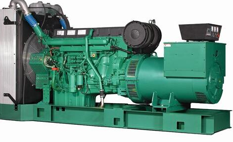 云龙发电机除垢后需要用清水冲洗水冷式机油散热器几次？