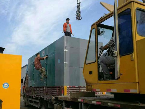 云龙如何判断水冷式机油散热器密封件是否需要更换？